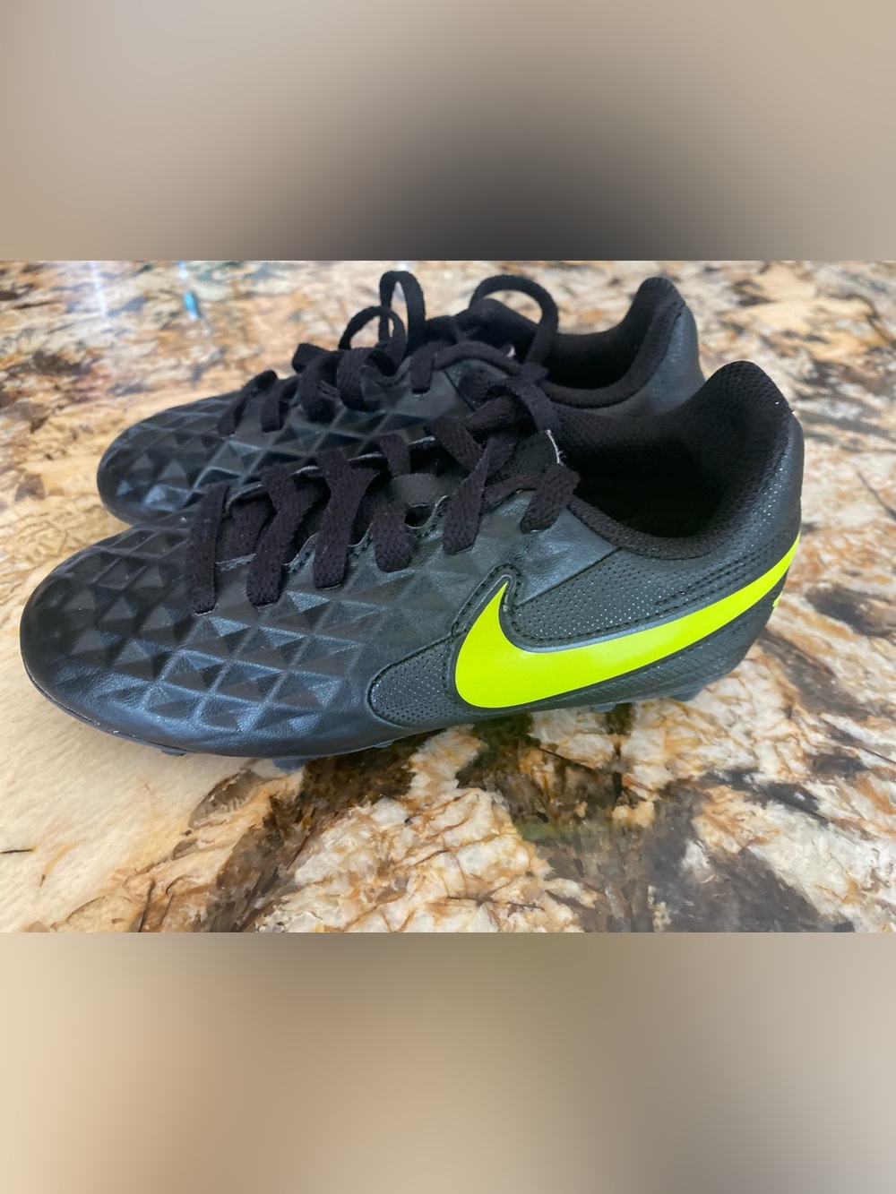 Nike Kids Black and Neon Yellow Soccer Cleats TIEMPO - Picture 2 of 6